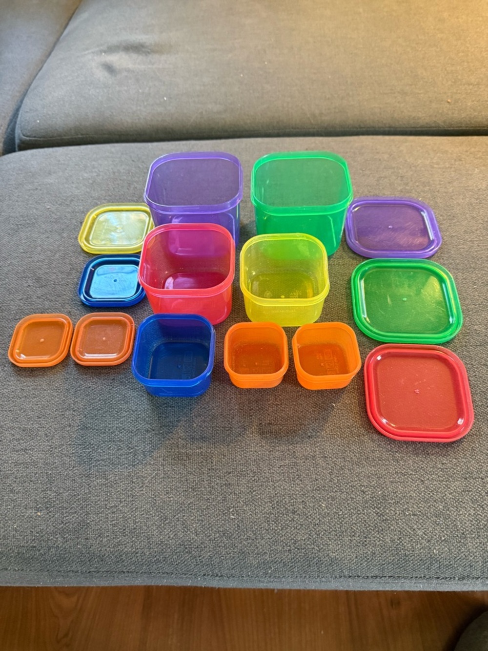 BeachBody Colorful Stackable Plastic Food Storage Containers - Multi Color - Picture 2 of 3